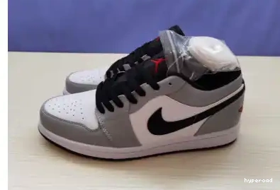 Hyperoad Jordan Smoke Low Grey Light 1 0630